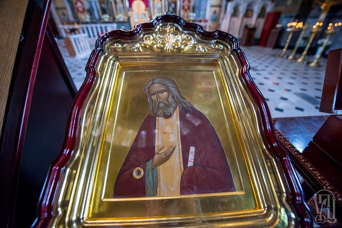 Icon with relics of St. Seraphim of Sarov
