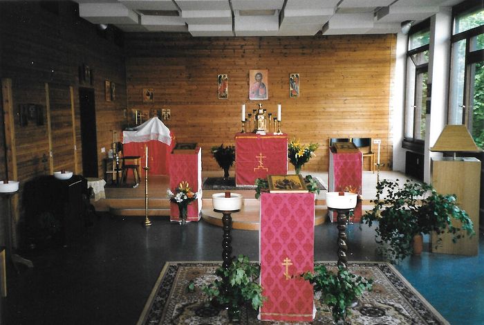 First service in the new location, May 30, 1999