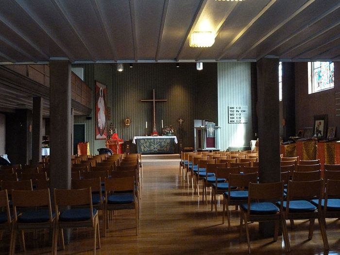 Our parish in its new church, Stuttgart-Feuerbach, May 2010