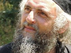 Georgian elder and proponent of Orthodoxy against modernism, ecumenism Archimandrite Lazar (Abashidze) reposes in the Lord