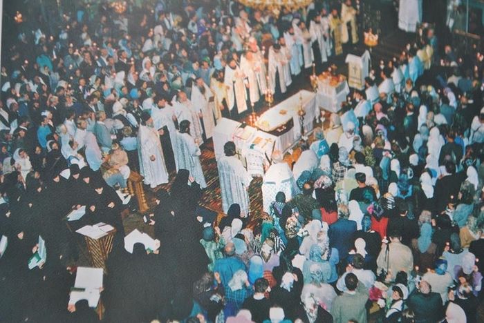 Отпевание отца Михаила. Киевский Свято-Покровский монастырь, 1 сентября 2003 г.