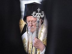 Ukrainian Church calls for council of Orthodox primates
