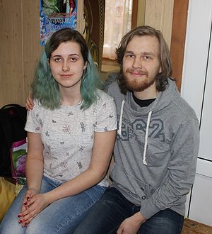 Активисты молодежного отдела, супруги Катя и Виктор