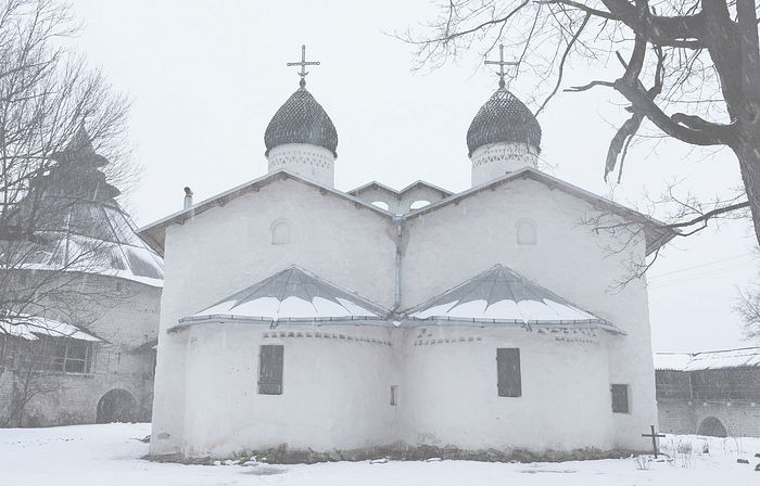 Церковь Рождества Богородицы (от пролома), Псков. Фотография Сергея Кантерина.