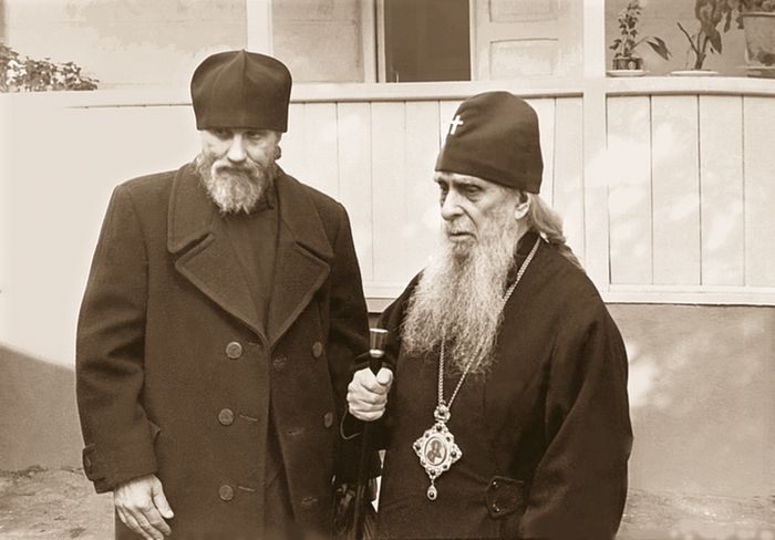 Владыка Зиновий с отцом Виталием. Начало 1980-х годов