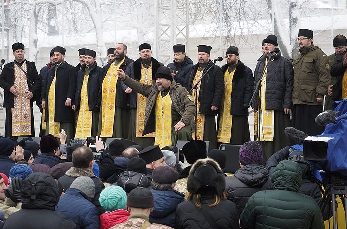 Участники митинга в поддержку «Объединительного собора» в Киеве