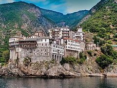 Mt. Athos divided over Ukraine issue, source says