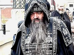 Kiev schema-archimandrite appeals to Georgian Church not to recognize Ukrainian schismatics