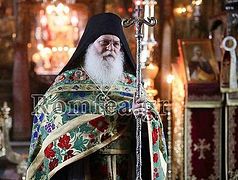 Abbot of Ephraim of Vatopedi, arriving in Kiev on ultimatum, suffers heart attack