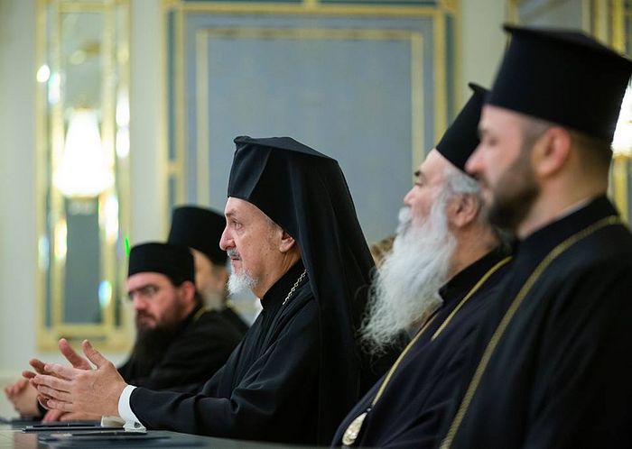 Constantinople's delegation, including the Athonite fathers, at a meeting with President Poroshenko. Photo: tyzhden.ua