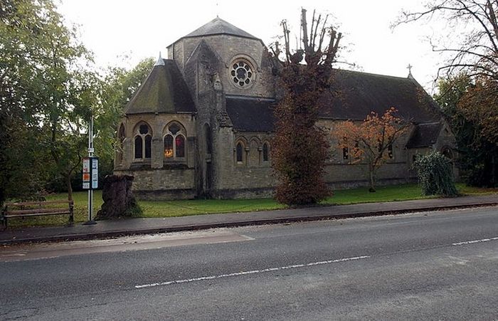 Церковь Прп. Фридесвиды в Оксфорде, Оксфордшир