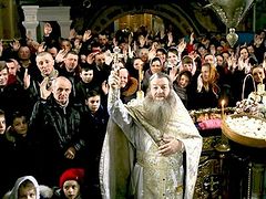 Romanian-speaking parishes in Ukraine confirm loyalty to canonical Church and primate