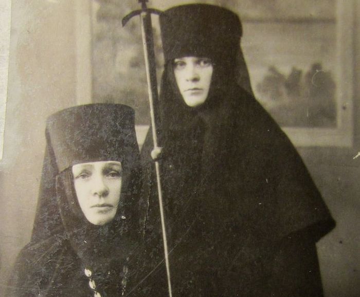 Игумения Руфина и монахиня Ариадна(Мичурина)