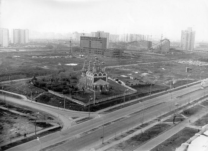 Храм Архангела Михаила в Тропареве. 1982 год