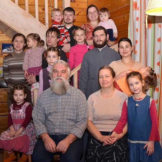 Владимир Сергеевич Мартышин с семьей