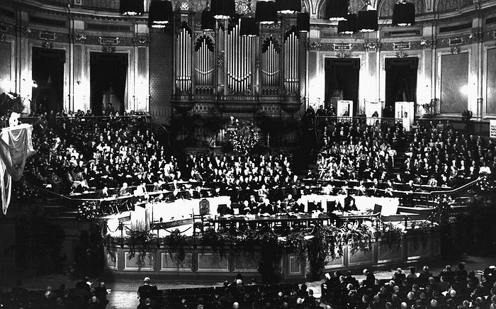 Учредительная генеральная ассамблея ВСЦ, 1948 год