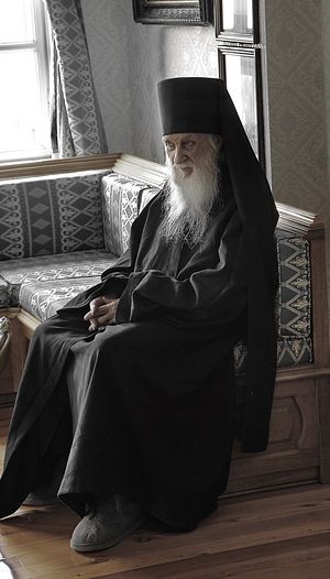 Игумен Афонского Пантелеимонова монастыря схиархимандрит Иеремия (Алехин)