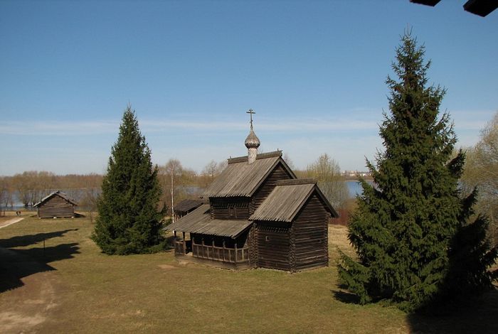 В Новгороде открылась выставка в честь 420-летия Успенской церкви из музея «Витославлицы»