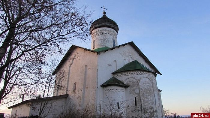 В Псковской епархии начинает свою работу волонтерский проект «Наши древние храмы»