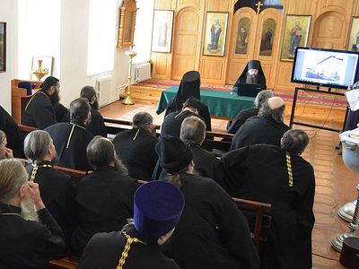 Специалисты в сфере охраны культурного наследия выступили перед духовенством Шадринской епархии