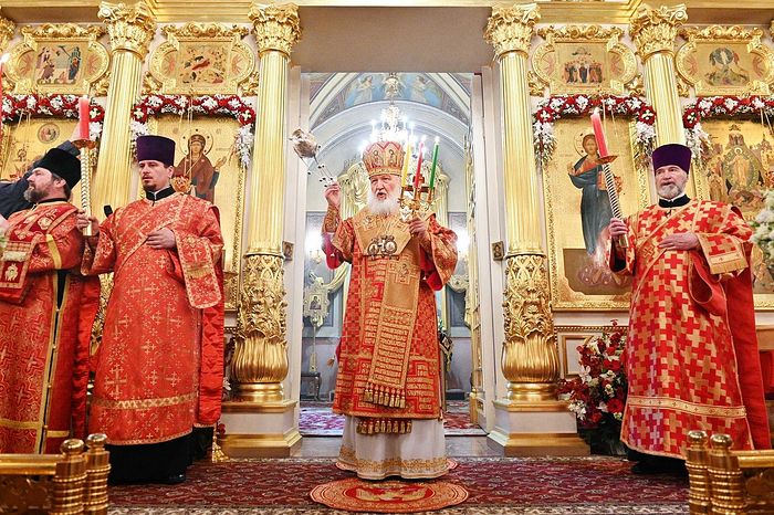 В 20-ю годовщину канонизации блаженной Матроны Московской Патриарх Кирилл совершил Литургию в Покровском монастыре