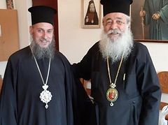 Bishop of Greek Church receives new Greek bishop of Ukrainian schismatic church