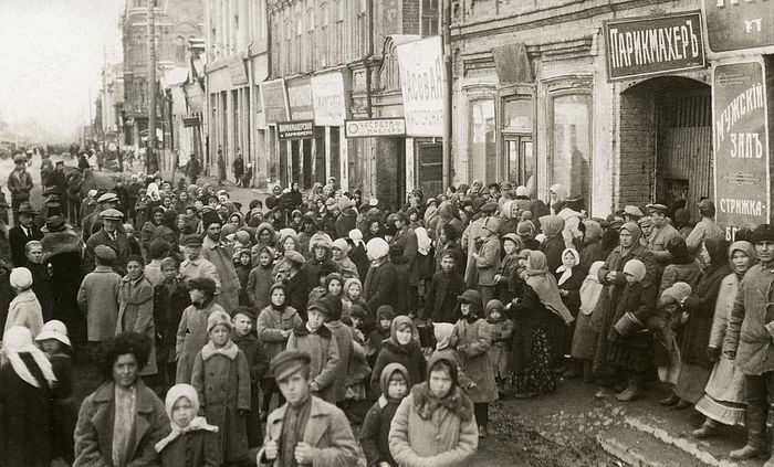 В Петрограде. 1920-е