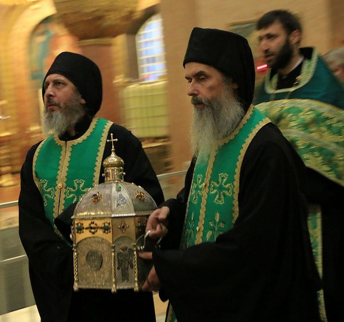 (During the visit of the venerable head of St. Silouan the Athonite to Russia