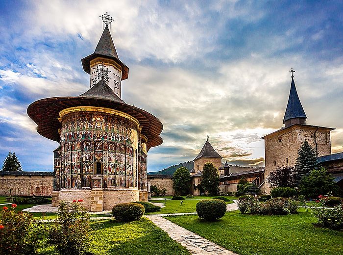 Sucevița Monastery built by the family of Saint Petro Mohyla. Photo: Wikipedia
