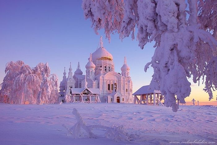 St. Nicholas-Belogorsk Monastery. Photo: amusingplanet.com