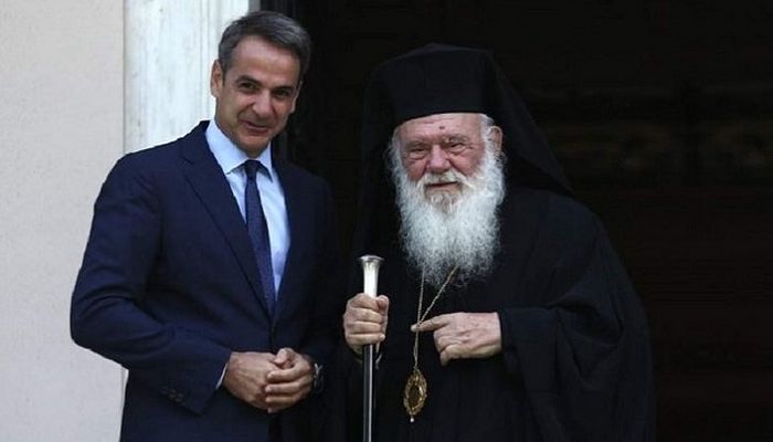 Премьер-министр Греции Кириакос Мицотакис и архиепископ Афинский и всея Эллады Иероним. Фото: Русские Афины