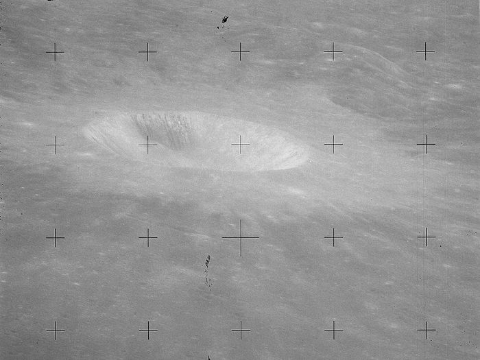 Dionysius crater. Wikipedia.