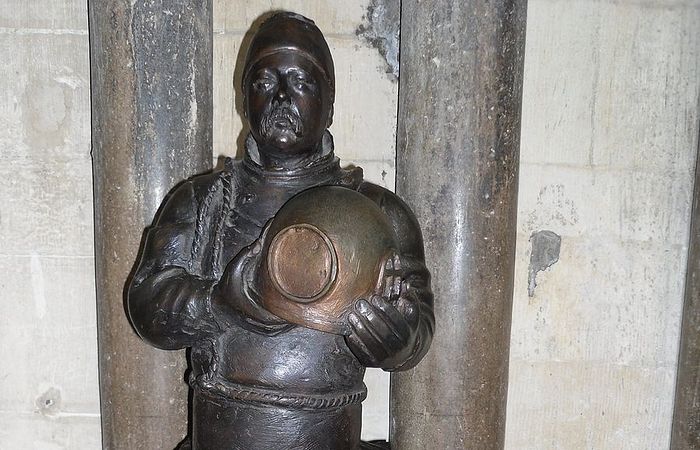 Bust of William Walker at Winchester Cathedral, Hants (photo by Irina Lapa)