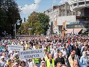 300 тысяч верующих Украинской Православной Церкви приняли участие в Крестном ходе в День Крещения Руси