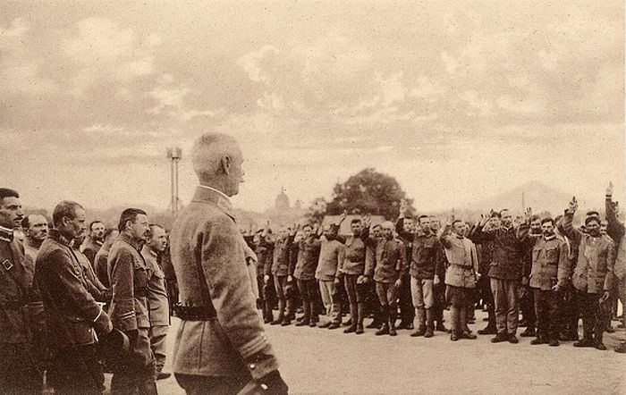 Военнопленные бывшей Австро-Венгерской армии украинской национальности. Источник: printerest.com