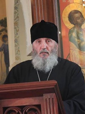 Священник Лев Аршакян