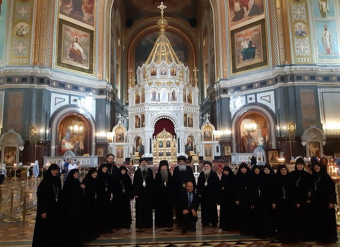 Делегация игуменов и игумений Коптской Церкви посетила православные святыни Москвы и Подмосковья