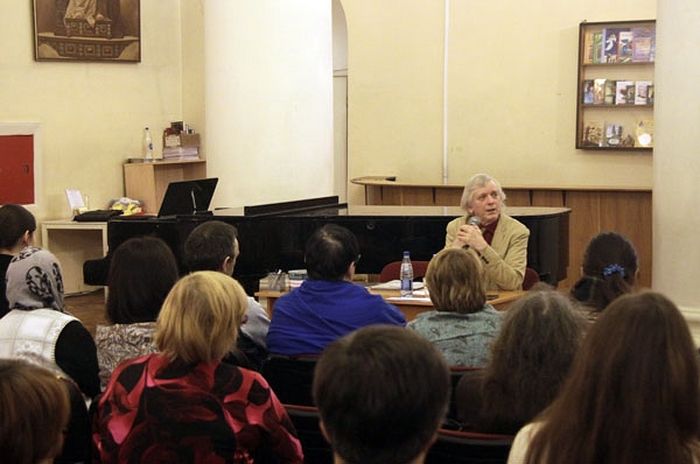 Преподаватели МГУ выступят с новыми лекциями в храме мученицы Татианы
