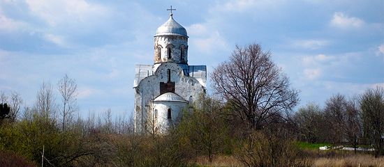 The Church of St. Nicholas before restoration. Photo: visitnovgorod.ru