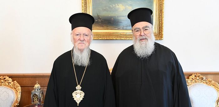 Met. Chrysostomos of Dodoni (right) with Pat. Bartholomew (left). Photo: ethnos.gr