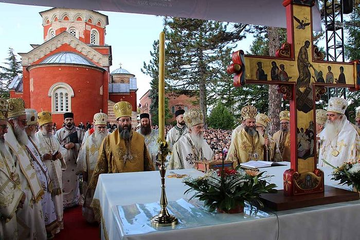 В Сербии торжественно отпраздновали 800-летие Автокефалии Сербской Православной Церкви