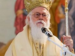Archbishop of Albania received insulting letters from Constantinople hierarchs, Ukrainian bishop says