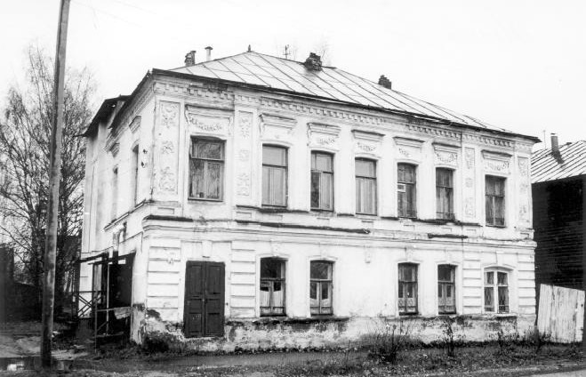 Дом, в котором проживала семья Виноградовых в Костроме по ул. Шагова (Марьинская), 36. Здесь родился будущий исповедник веры Леонид Виноградов