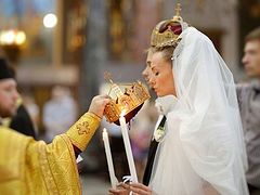 Greek Archdiocese requesting Constantinople to consider second marriages for several priests