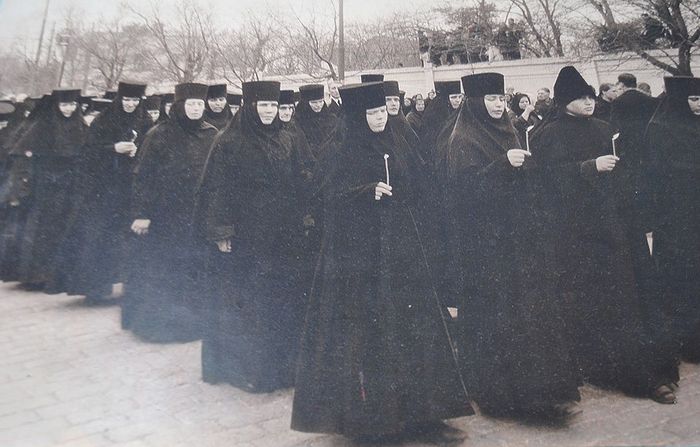 Сестры Архангело-Михайловской обители. Фото конца 1950-х гг.