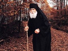 Ρώσοι ιερείς και θεολόγοι μιλούν για τον άγιο Παίσιο (Μέρος Γ)