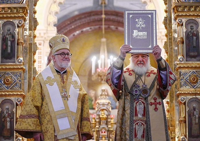 Metropolitan John (Renneto) of Dubna and Patriarch Kirill of Moscow and All Russia at the official reunion Liturgy in the Christ the Savior Cathedral, Moscow, November 3, 2019.