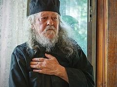 Athonite Elder Gabriel, disciple of St. Paisios, rebukes Patriarch Bartholomew as an enemy of God