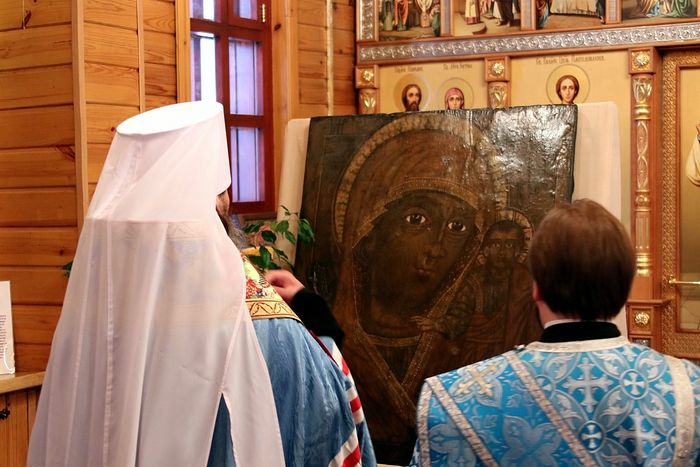 В Казанский Чимеевский монастырь Курганской епархии возвращена обновленная икона Божией Матери