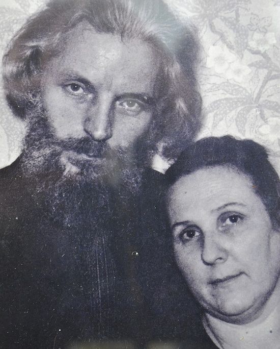 О. Михаил Бойко в сане диакона с матушкой Лидией, 1972 г.